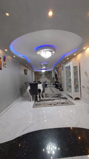 شقه مفروشه