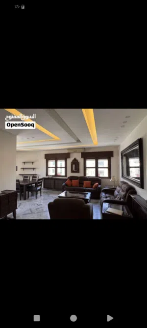 شقه مفروشه للايجار موقع مميز جدا منطقة الجندويل بسعر لقطه