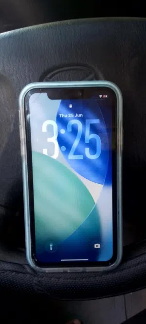 Apple iPhone 11 64 GB in Zawiya