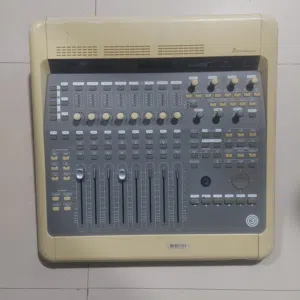 Digidesign 003 console audio interface for Pro tools