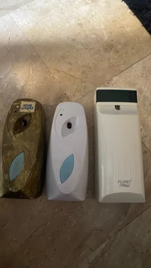 اجهازات تعطير الجو و موزع معقم يدين أوتوماتيكي EZ-CLEAN من Avalon Pharma