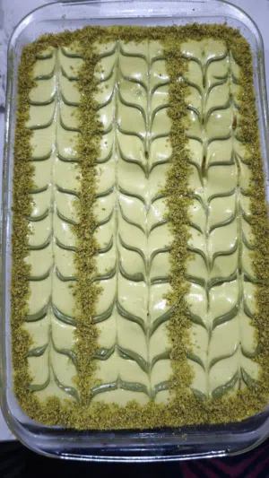 Luxury Tiramisu in 3 flavours 200 Grams (Ellies) (Classic/Pistachio/Lotus)