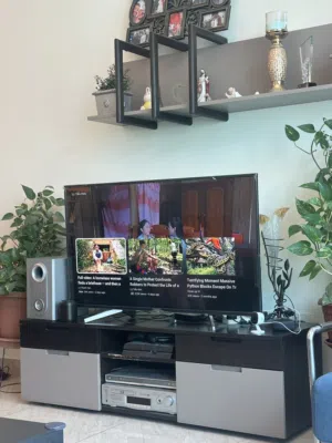 Urgent Sale : Sony Bravia 4K UHD Smart LED TV