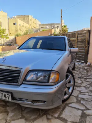 سي 200 موديل 1998
