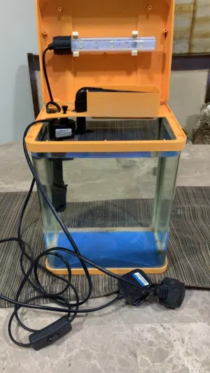 Small desktop fish tank with filter and light - used