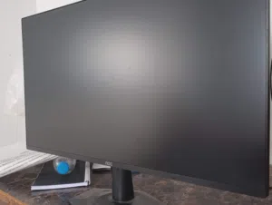 شاشة AOC بدقة 2K وتردد 144HZ والحجم 27inch وزمن استجابه 1ms الموديل AOC Q27G51F