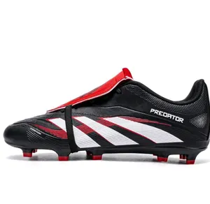 Sport Shoes . Adidas . 40 . New1