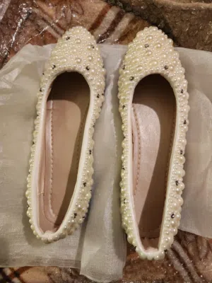 حذاء باليرينا لون لؤلؤي مرصع باللؤلؤ للمناسبات خطوبة زواج مقاس 42