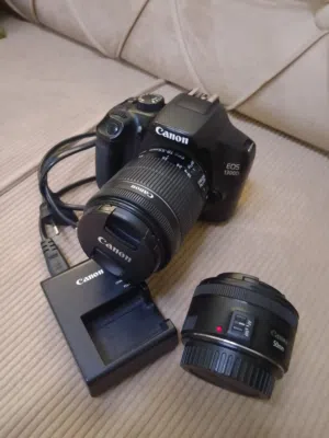 canon 1300d with two lenses