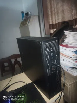 كمبيوتر 705 g3 و شاشه سامسونج