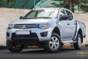 Mitsubishi L200 2015   البكب مميز جدا للبيع
