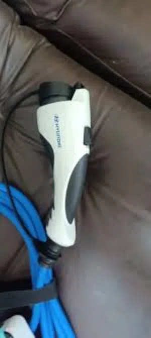 شاحن كونا كوري اصلي