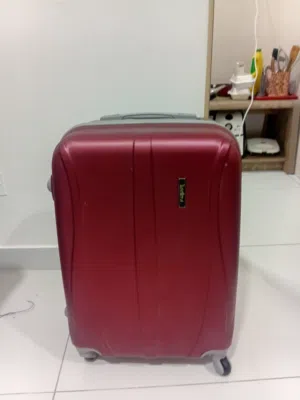 used but not abused. perfect Travelling Bag  3bd 20 inches medium size  groceries trolley bag only