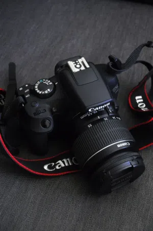 Canon 700D