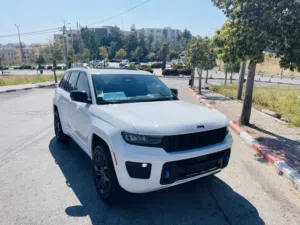 used-jeep-grand-cherokee-in-ramallah-and-al-bireh