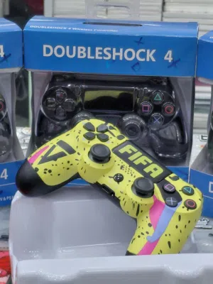 DOUBLESHOCK 4 WIRELESS CONTROLLER PS4