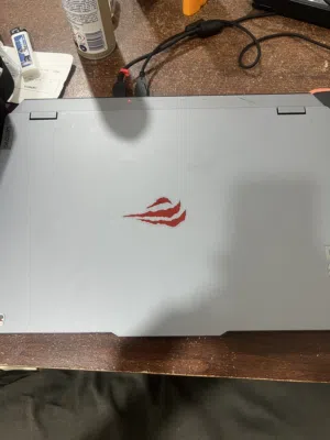 Lenovo LOQ 15ARP9 (Ryzen 5-7235HS 24GB Ram 512GB SSD RTX 3050) 2025 Manufactured. LAPTOP GAMING