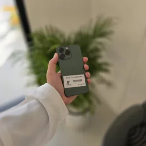 آيفون 13 برو 256GB إستعمال شخصي وسعر فرصة