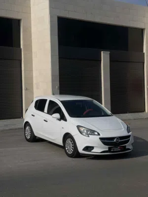 اوبل كورسا بحالة الوكالة 2017 بالرخصة