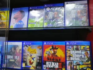 العاب وسيديات بلاي ستيشن فور و الفايف