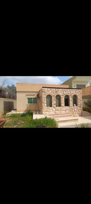130 m2 3 Bedrooms Townhouse for Sale in Jordan Valley Ghor Al Kafrain