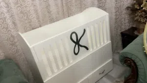 تخت اطفال خشب زان ثقيل للبيع