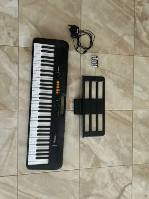 Piano Casiotone CT-S100