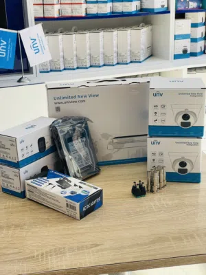 قوى تخفيض من شركة UNV باقة 4 كاميرات مراقبة أصلية من UNV 2 داخليات + 2 خارجيات (وتبدل كيف يعجبك )