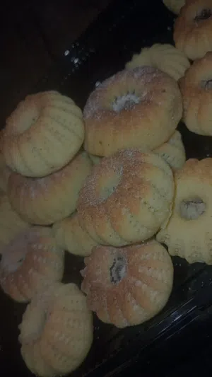 بلشنا حجوزات العيد من معمول كعك خبز العيدلزاقيات القمح بسمن البلدي الي يحب يحجز يتواص