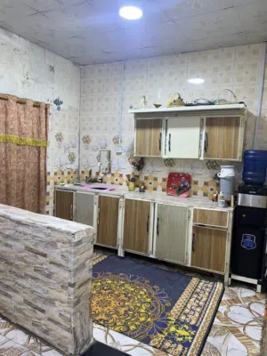 بيت تجاوز للبيع بصرة جبيلة قرب مستشفى الشفاء شارع السايلومساحة البيت 100مترسعر 18مليون