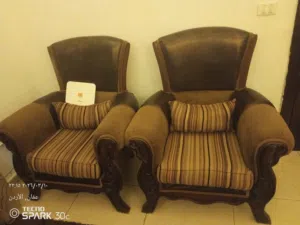 طقم كنب بحاله جيده