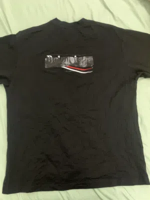 Authentic Balenciaga T-shirt (Wavy Logo) m