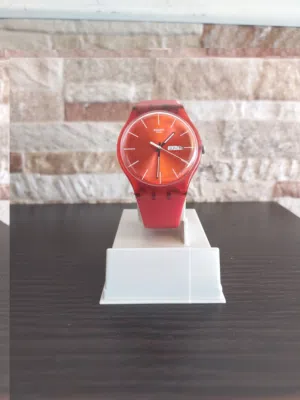 ساعات ستاتي سواتش مستعمل بحالة جيدة  للبيع