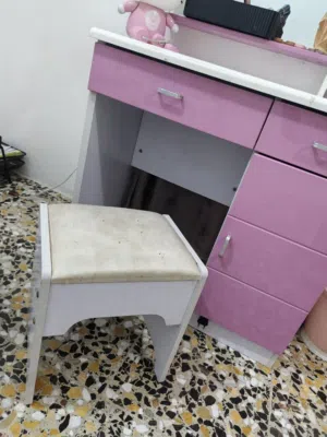 ميز تواليت بناتي