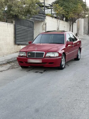 مرسيدس C220