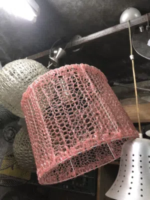 ثريات للبيع