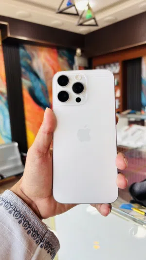 iPhone 15 Pro Max, 256gb White Arabic