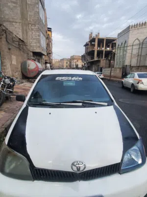 سيارة ايكو تايوتا 2002 جير عادي خليجي نظيفة
