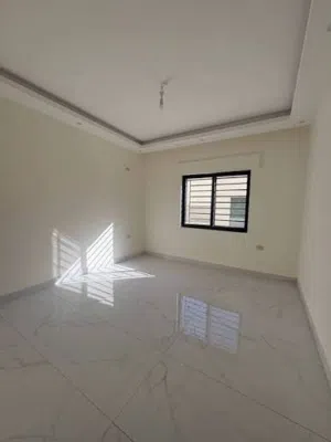 شقه للبيع موقع مميز