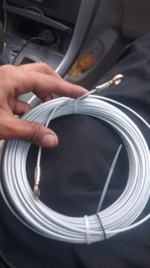 كابل وسط ربط