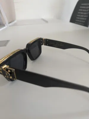 Used Louis Vuitton Sunglasses