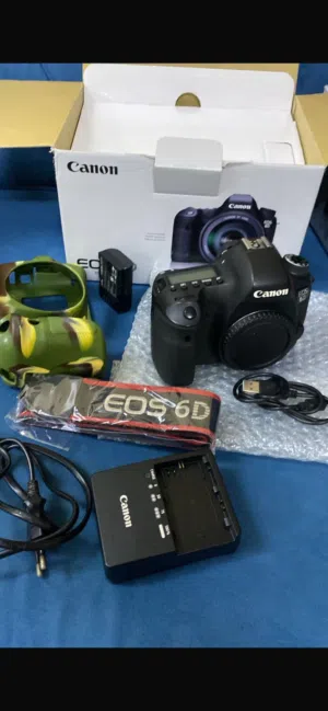 كانون D6 mark 1