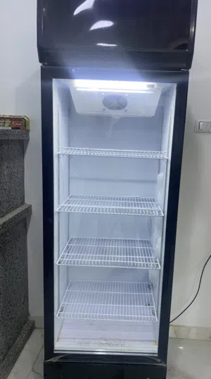 ثلاجة عرض فرديه