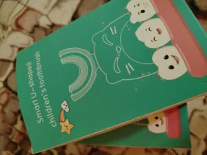 جهاز تنظيف الاسنان الكهربائي للاطفال