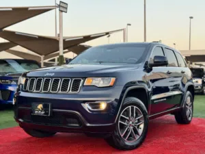 Used Jeep Grand Cherokee in Sharjah