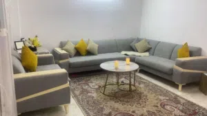 طقم كورنر بحال الجديد للبيع بداعي السفر العاجل خشب تفصيل اصلي
