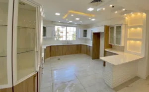 شقة طابقية فاخرة