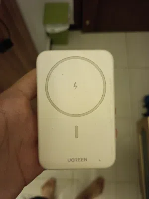 باور بانك ugreen wireless ..........................................................................
