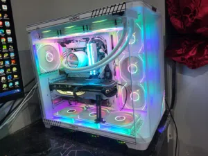 للبيع PC قيمنق خارق + مونتاج
