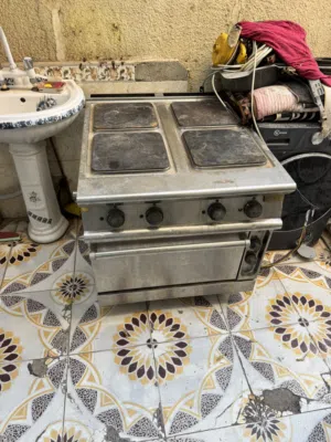 طباخ كهربائي